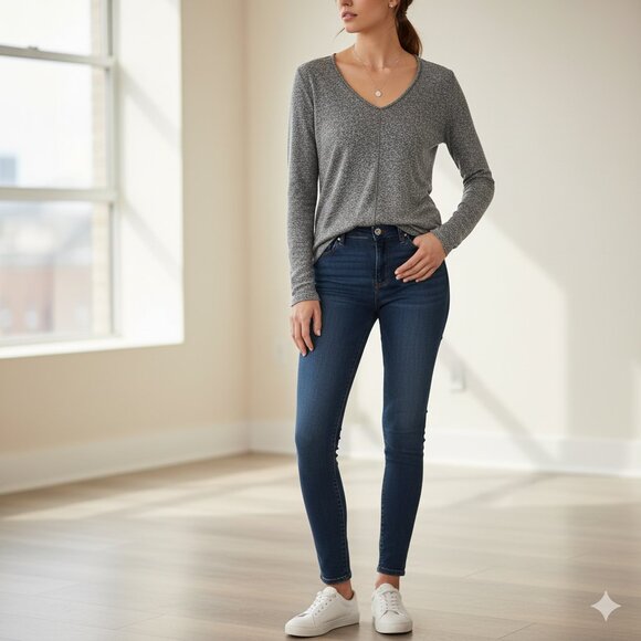 Urban Outfitters Project Social T Debbie Top Knit V-Neck Long Sleeve Gray XS - Picture 13 of 13